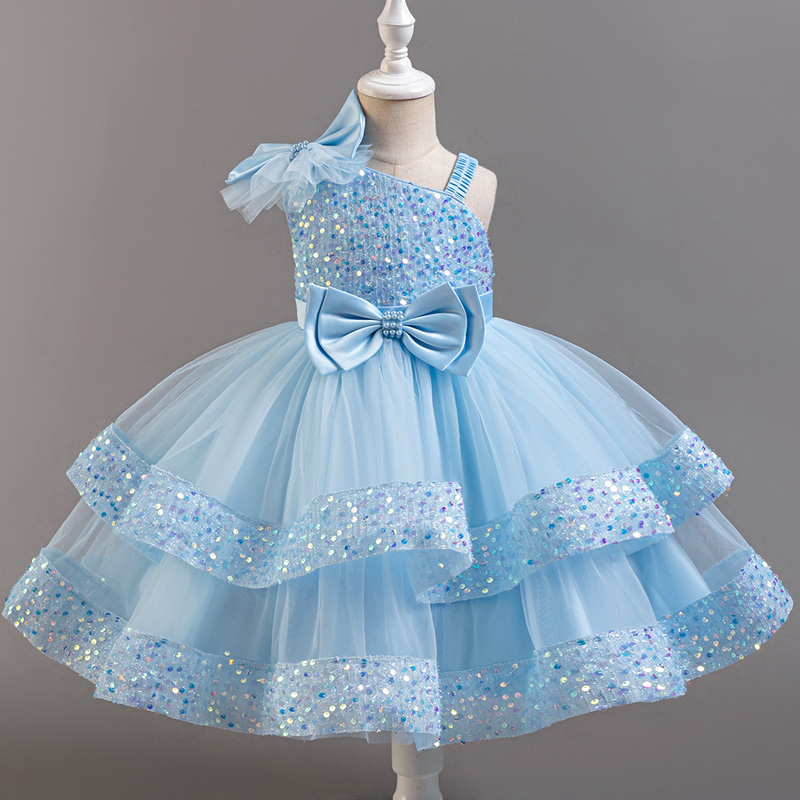 فستان قصير مزين بالترتر مع زهر - مراجعة Baby Clothing Dresser وسعره